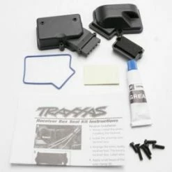 Traxxas Box Receiver (sealed)/ Foam Pad/ Siliconee Grease/2.5x8mm BCS (2)/ 3x10mm CCS (2)/ 3x15mm CCS (2)