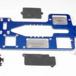 Traxxas 7075-T6 Billet Machined Aluminum Chassis (4mm) (blue)/ Hardware
